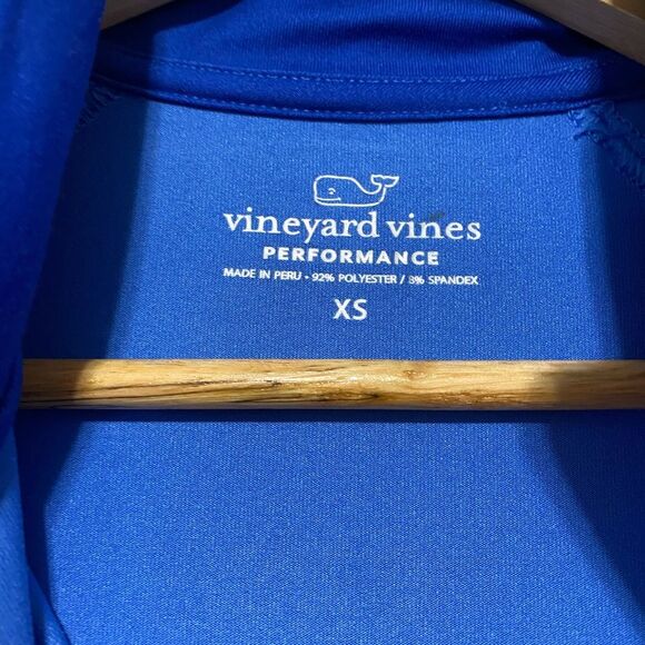 Vineyard Vines Blue Stripe Ombré Athletic Quarter Zip Pullover - Picture 9 of 10